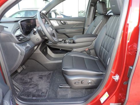 New 2026 Buick Enclave Avenir image 17