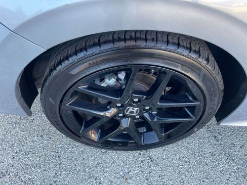 Used 2025 Honda Civic Sport image 29