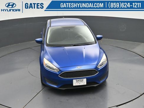 Used 2018 Ford Focus SE image 45