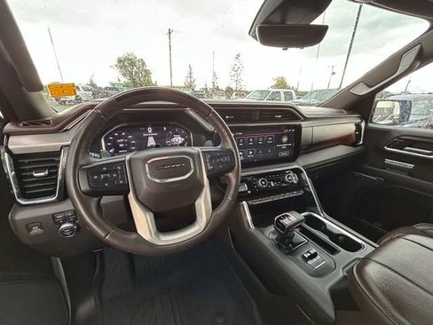 Used 2024 GMC Sierra 1500 Denali AWD/4WD image 25
