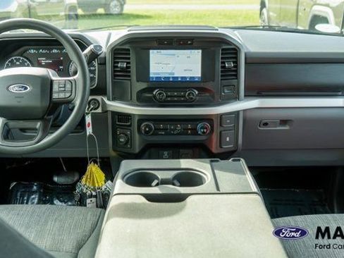 Used 2023 Ford F150 XLT image 10