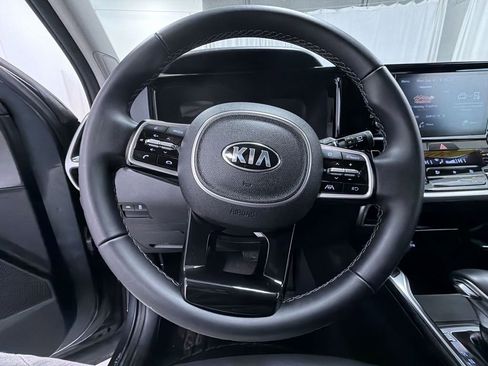 Used 2021 Kia Sorento S w/ Panoramic Sunroof Package image 25