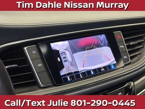 Used 2024 Buick Enclave Premium AWD/4WD image 28