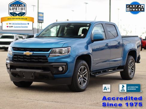 Used 2021 Chevrolet Colorado W/T w/ Custom Special Edition image 3