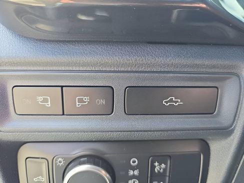Used 2022 Ford F150 XLT w/ Equipment Group 302A High AWD/4WD image 34