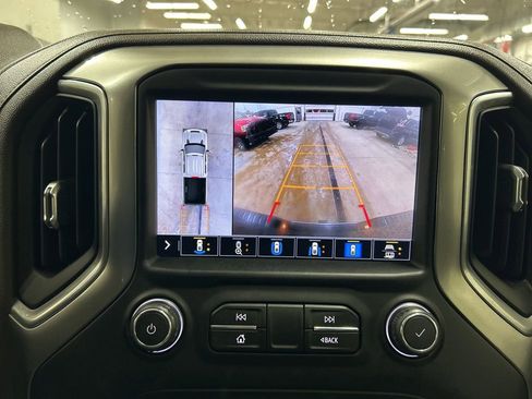 Used 2020 Chevrolet Silverado 2500 LTZ w/ LTZ Premium Package image 15