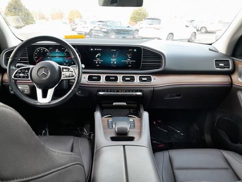 Used 2021 Mercedes-Benz GLE 350 4MATIC w/ Premium Package image 13