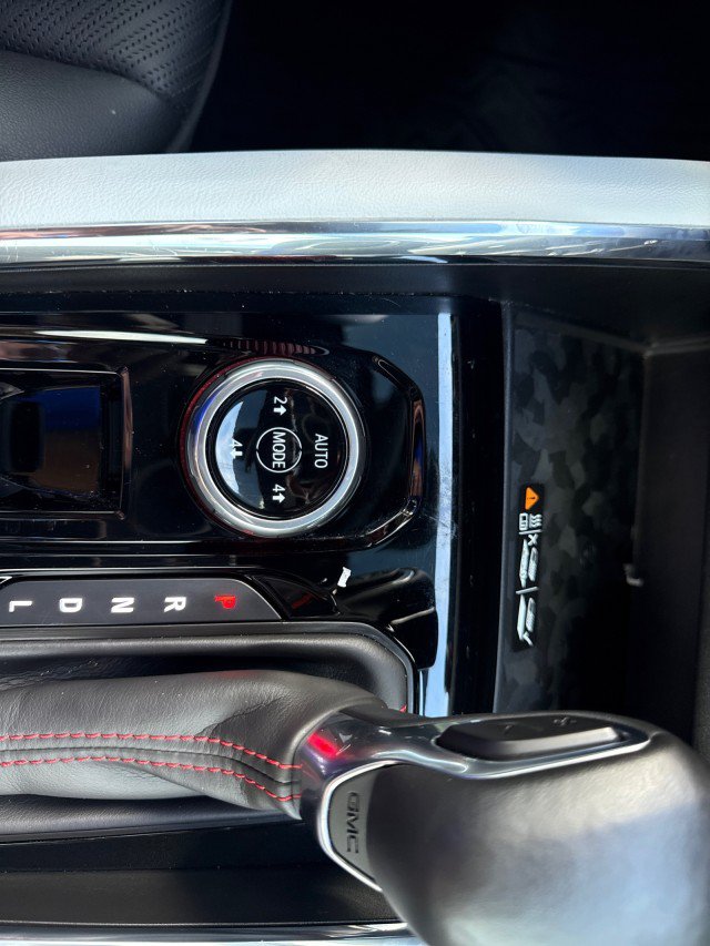 Used 2023 GMC Canyon AT4X AWD/4WD image 23