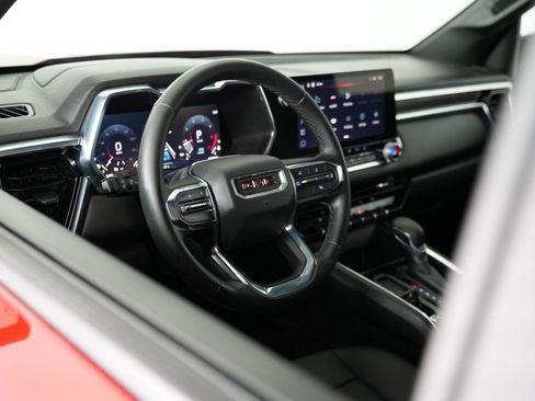 Used 2025 GMC Canyon Elevation w/ Convenience Package RWD image 6