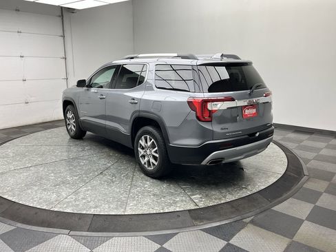 Used 2021 GMC Acadia SLT w/ Preferred Package AWD/4WD image 2