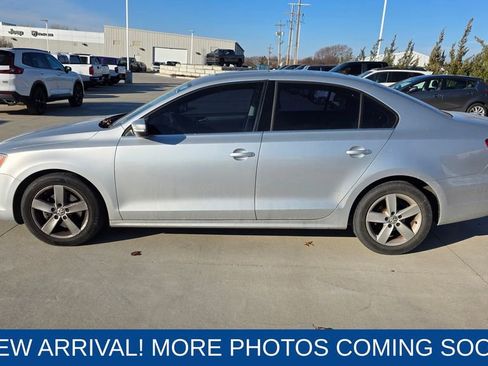 Used 2014 Volkswagen Jetta TDI image 2