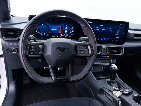 Used 2024 Ford Mustang Dark Horse RWD image 6