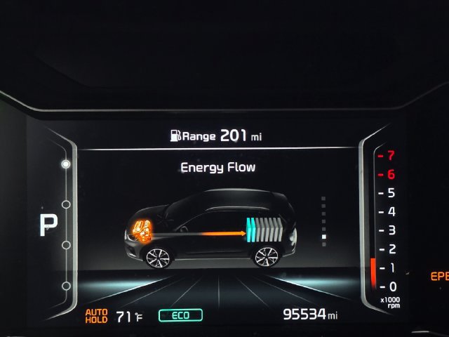 Used 2020 Kia Niro EX Premium FWD image 4