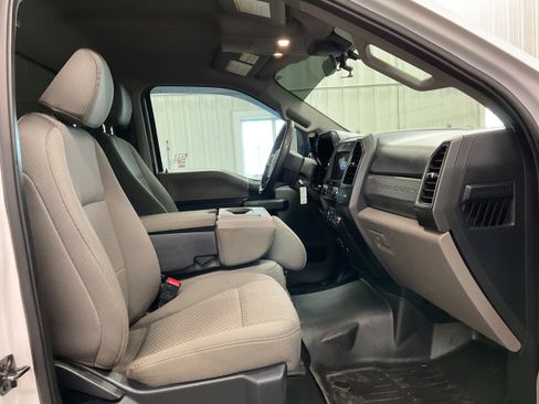 Used 2022 Ford F250 XLT w/ XLT Value Package AWD/4WD image 18