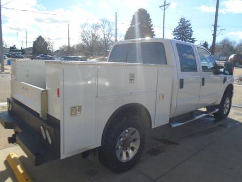 Used 2008 Ford F350 FX4 image 9