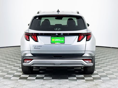 Used 2026 Hyundai Tucson SEL FWD image 8
