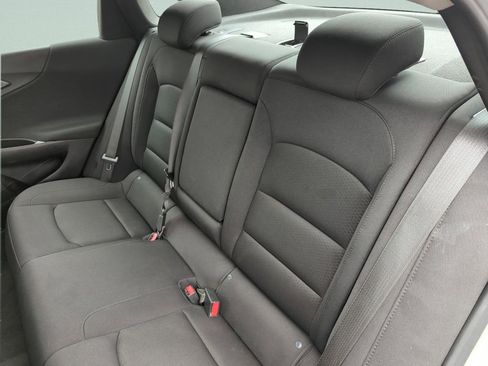 Used 2024 Chevrolet Malibu LT image 25