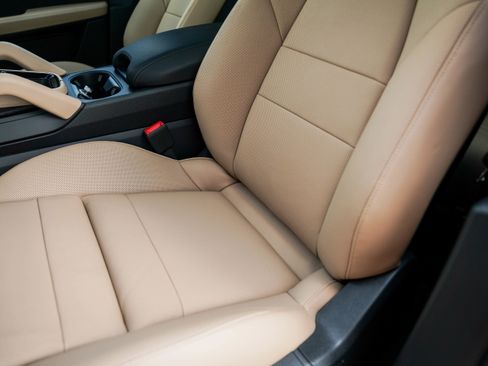 New 2026 Porsche Cayenne E-Hybrid image 23