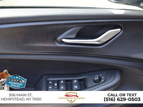 Used 2025 Jeep Grand Cherokee Altitude AWD/4WD image 13