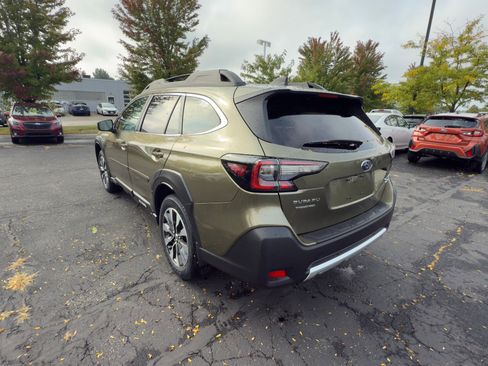 Certified 2023 Subaru Outback Limited XT image 5