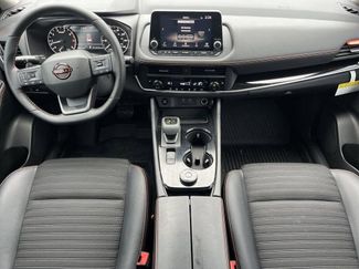 Certified 2025 Nissan Rogue Rock Creek video 2