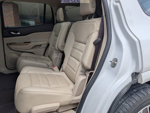 Used 2017 GMC Acadia Denali w/ Technology Package AWD/4WD image 17