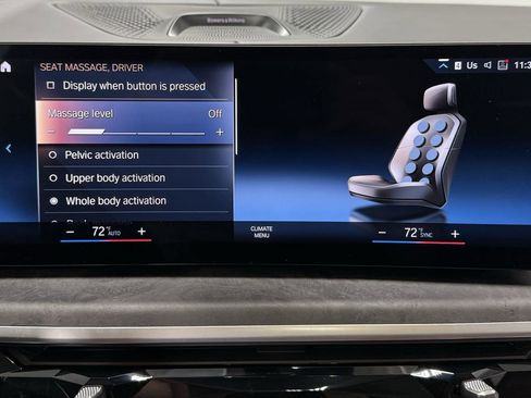 Used 2023 BMW X7 M60i image 34