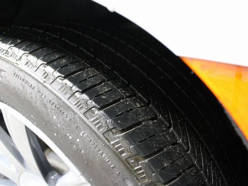 Used 2023 Cadillac Escalade Premium Luxury Platinum image 7