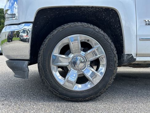 Used 2018 Chevrolet Silverado 1500 LTZ w/ Texas Edition AWD/4WD image 7