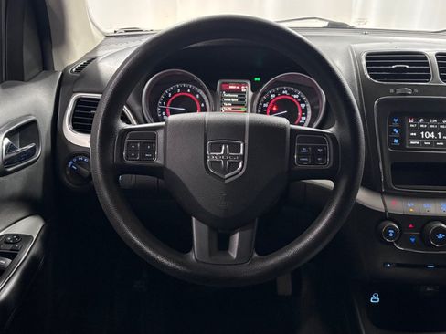 Used 2018 Dodge Journey SE w/ Blacktop Package FWD image 13