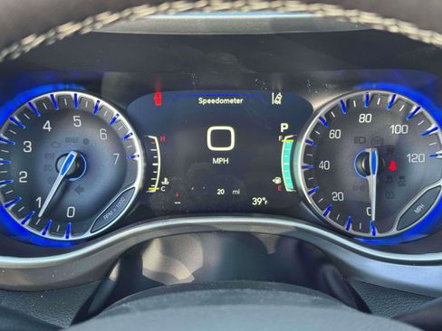 New 2026 Chrysler Pacifica Select FWD image 20