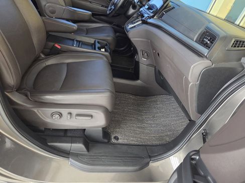 Used 2022 Honda Odyssey EX-L image 23