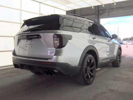 Used 2022 Ford Explorer ST w/ Equipment Group 401A AWD/4WD image 4