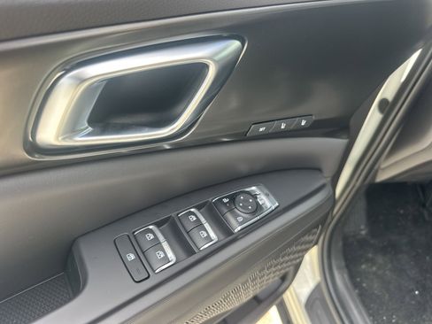 New 2026 Kia Carnival SX FWD image 15