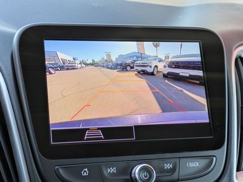 Used 2023 Chevrolet Malibu LT image 19