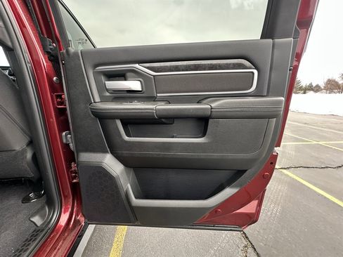 Used 2024 RAM 2500 Big Horn image 17