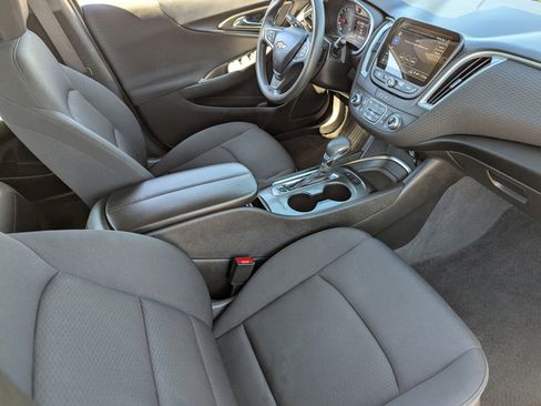 Certified 2024 Chevrolet Malibu LT image 12