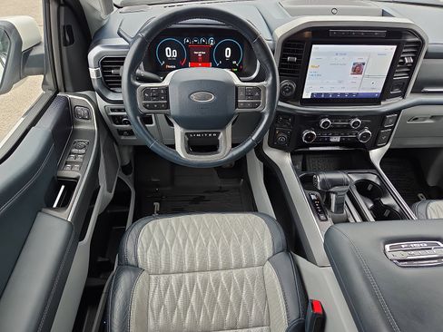 Used 2023 Ford F150 Limited image 11