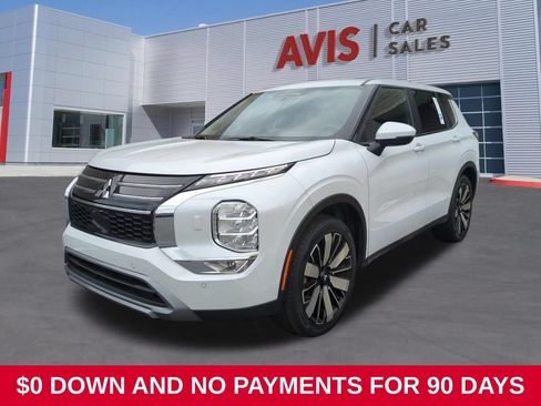 Used 2025 Mitsubishi Outlander SE AWD/4WD image 1