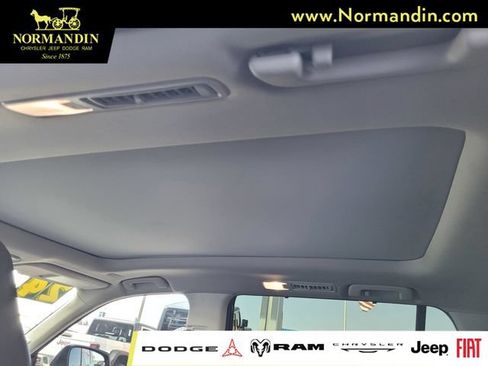 Used 2024 Toyota Grand Highlander AWD image 17