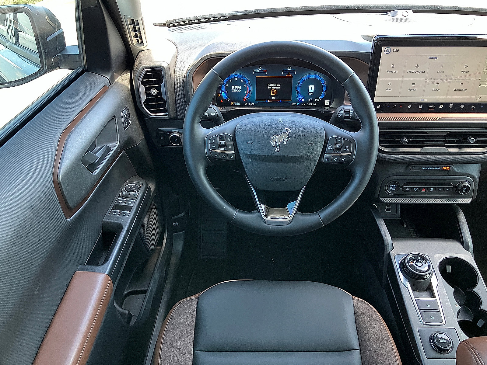 Used 2025 Ford Bronco Sport Outer Banks w/ Outer Banks Tech Package+ AWD/4WD image 22