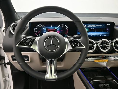 New 2026 Mercedes-Benz GLA 250 image 28