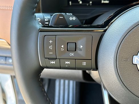 New 2025 Nissan Pathfinder Platinum image 27