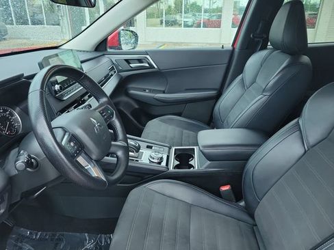 Used 2024 Mitsubishi Outlander SE FWD image 20