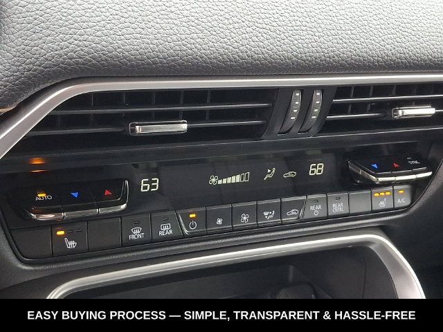 Certified 2024 MAZDA CX-90 Plug-In Hybrid w/ Preferred AWD/4WD image 19