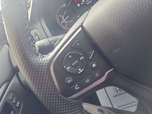 Used 2023 Honda Passport EX-L image 29