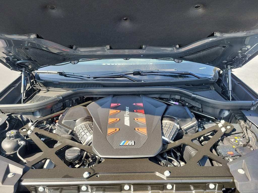 New 2026 BMW X5 M Competition w/ Executive Package AWD/4WD image 34
