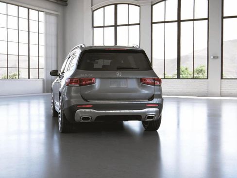 Used 2022 Mercedes-Benz GLB 250 image 52