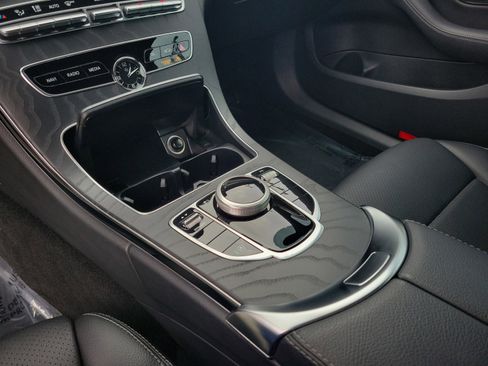 Used 2021 Mercedes-Benz C 300 Sedan image 19