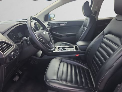 Used 2024 Ford Edge SEL AWD/4WD image 9